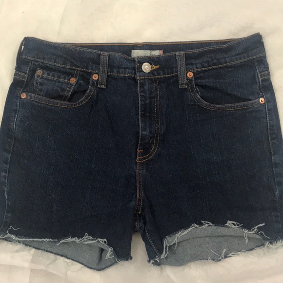 Levi’s 515 distressed edge cutoffs Size 10 - Picture 3 of 6
